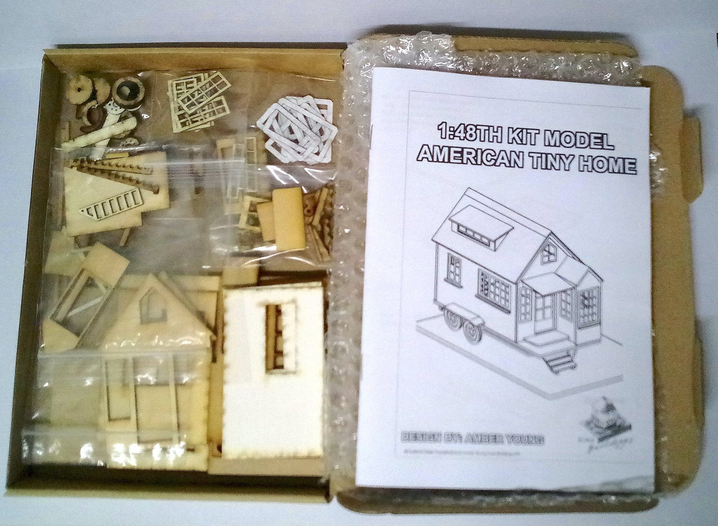 American Tiny House Miniature Model 1:48