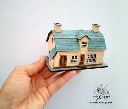 Finished Model in 1:144th scale: Ploughmans Inn