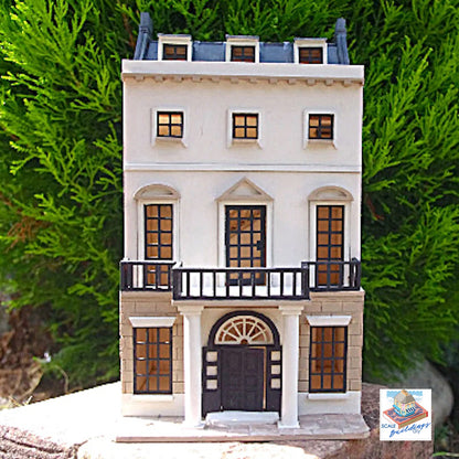 GEORGIAN STYLE DOLLHOUSE Dollshouse miniature kit model gift quarter scale easy to build 1/48